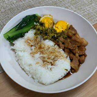 台湾の伝統ご飯。本格的な台湾ルーロー飯(魯肉飯)